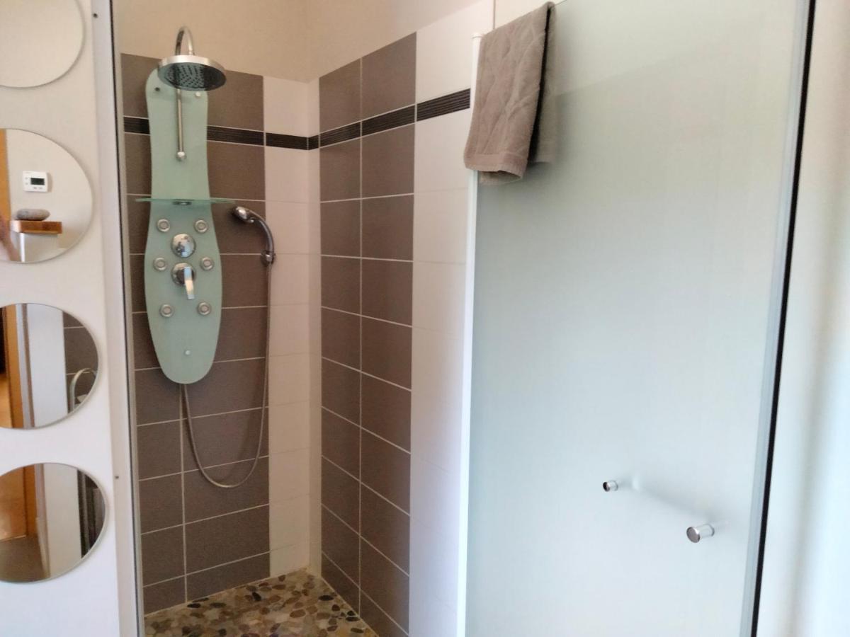 Bed and Breakfast Au Saint-Amand Poissons Экстерьер фото