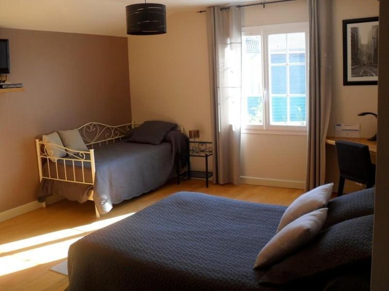 Bed and Breakfast Au Saint-Amand Poissons Экстерьер фото
