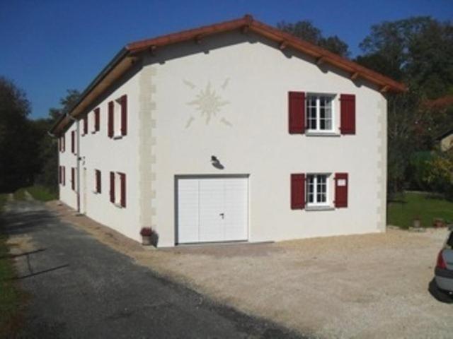 Bed and Breakfast Au Saint-Amand Poissons Экстерьер фото
